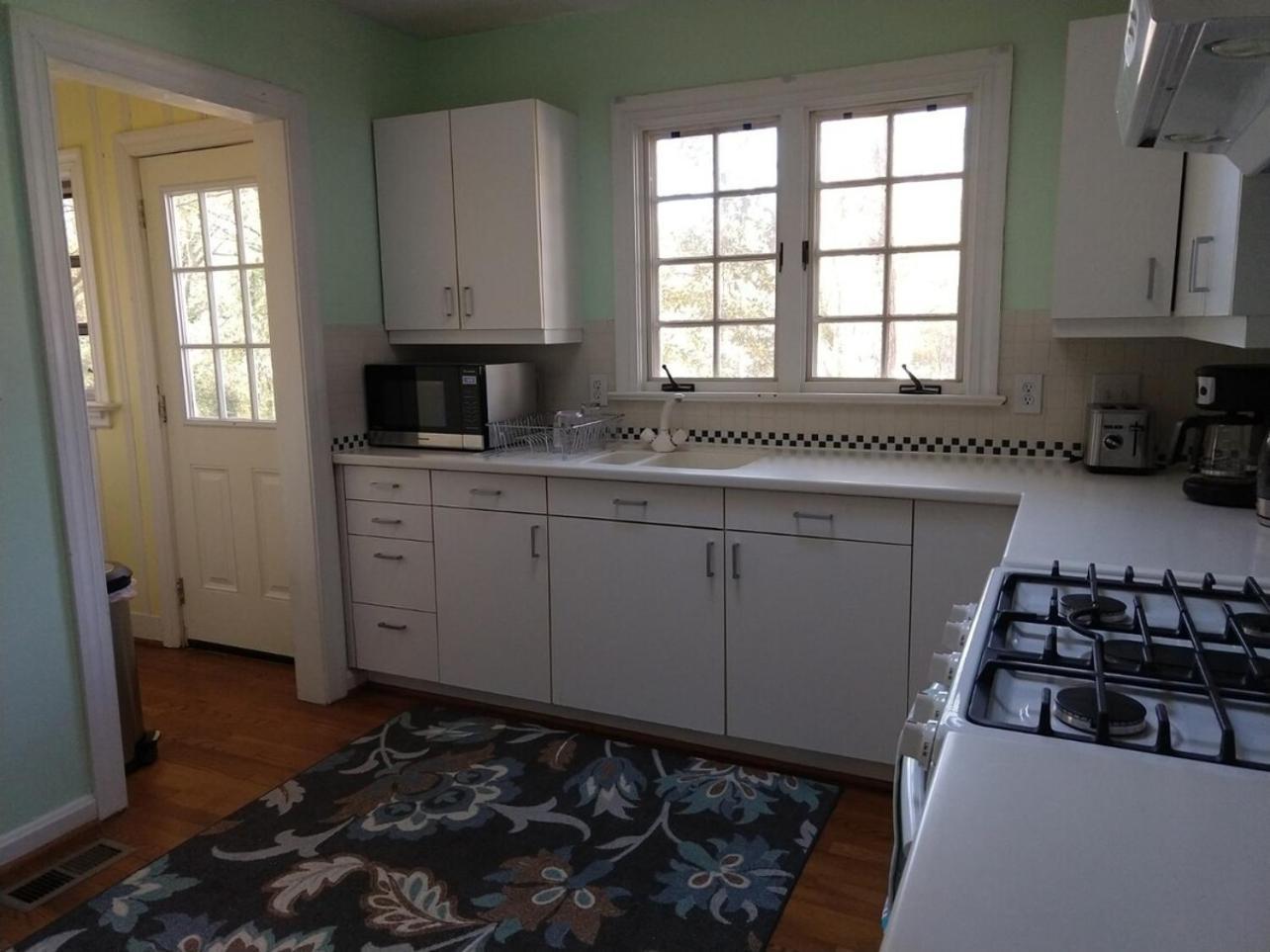 Charming Classic Cottage 2Br Дарем Экстерьер фото